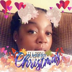 Meet your Posher, Angie